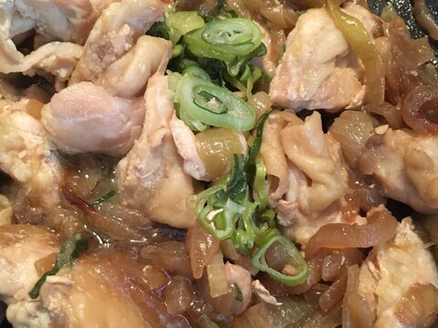 【男の宅飯】節約おつまみ 手羽トロの玉ねぎ煮